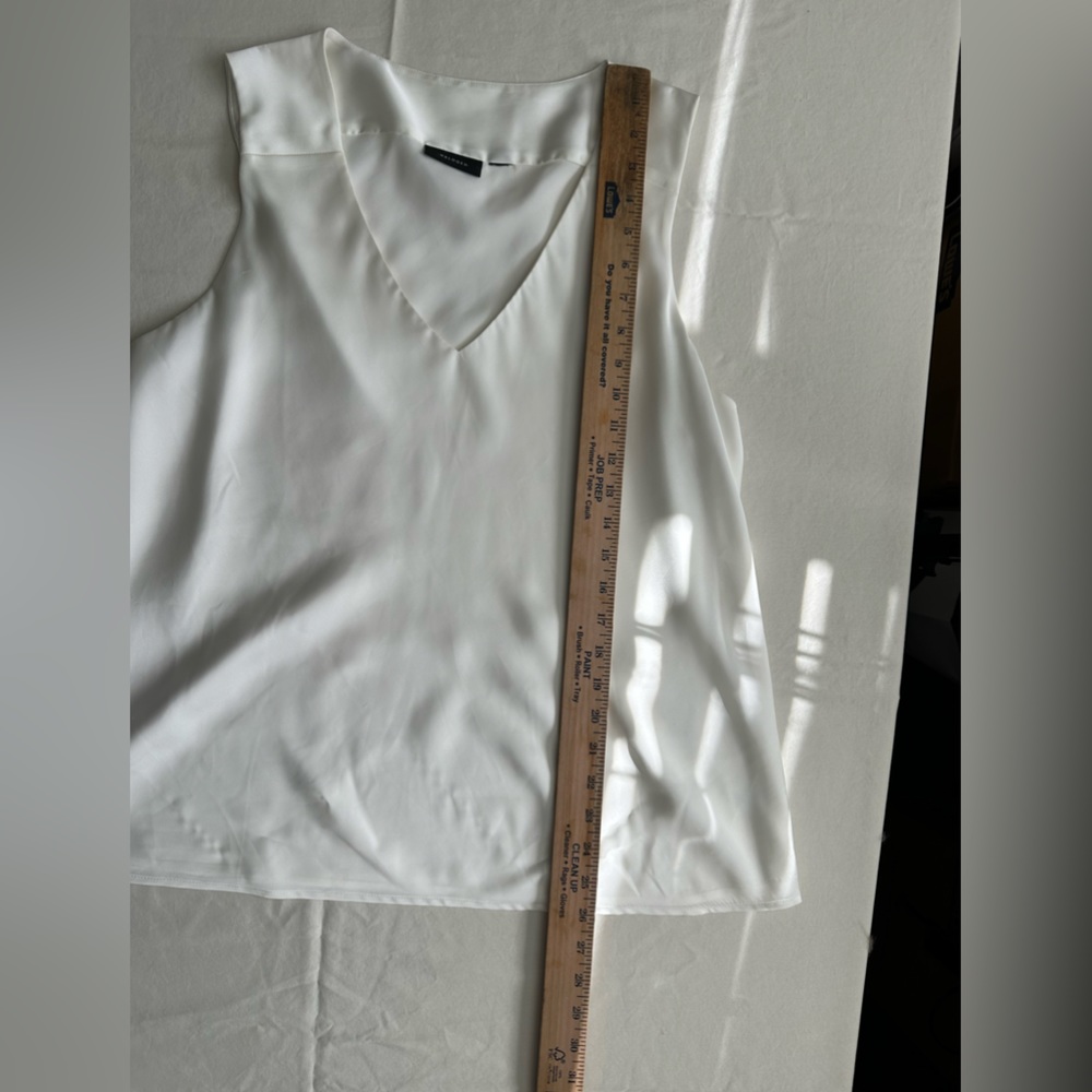 Halgen Shell Women’s Top - Picture 7 of 7
